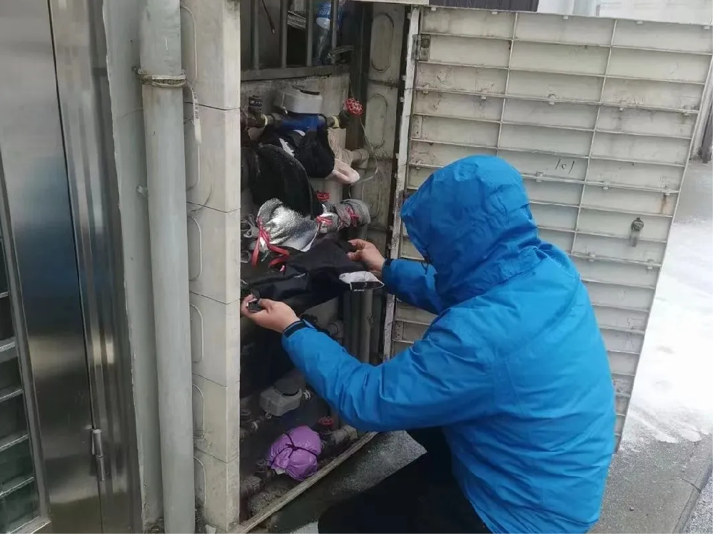 点点官网以“动”制“冻” 全力守护城市温度