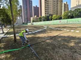 微喷灌技术赋能绿化 | 鸿韵公司开展花籽播种工作